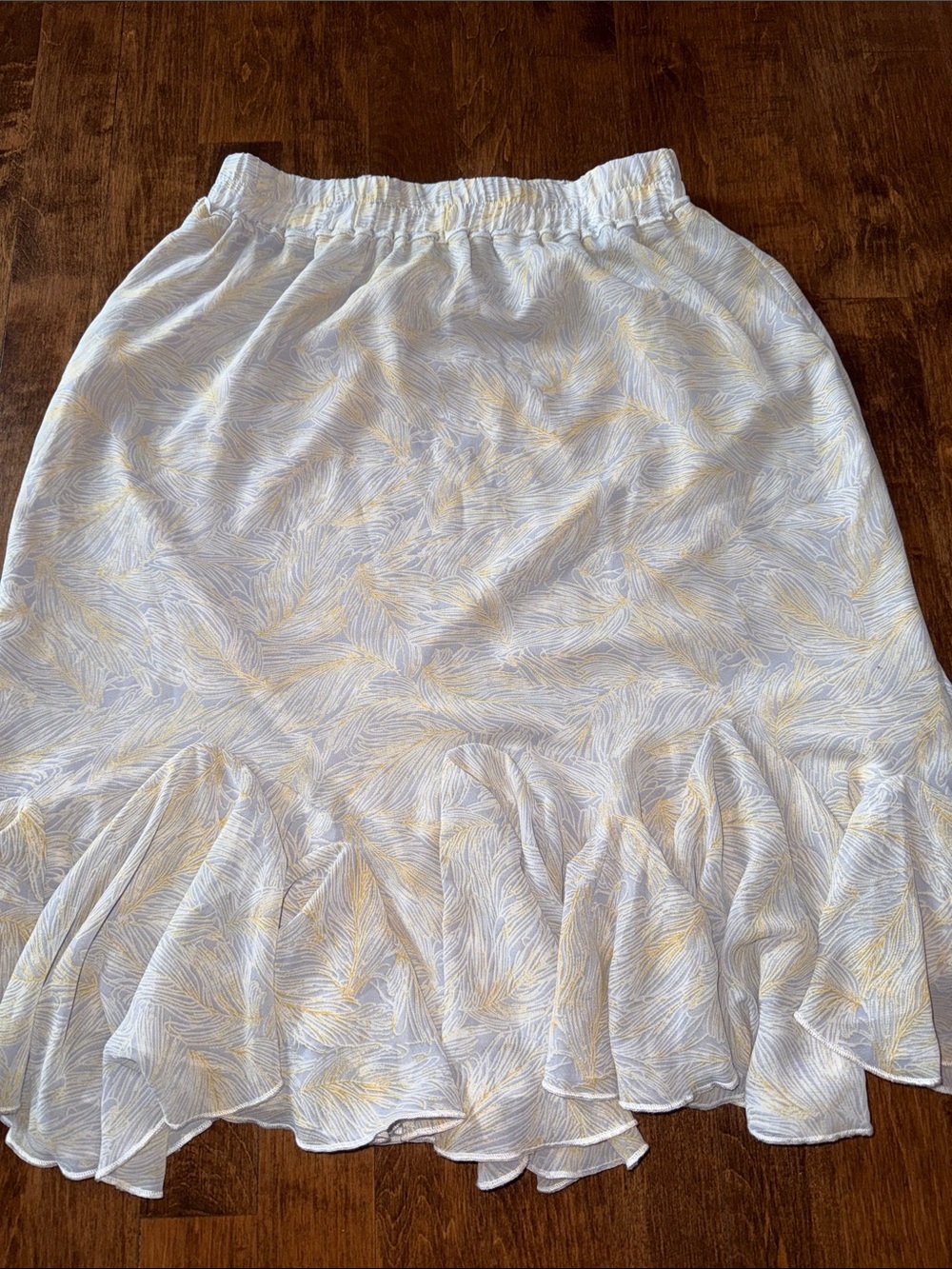 Light Yellow Palm-Print Ruffle-Hem A-Line Skirt
